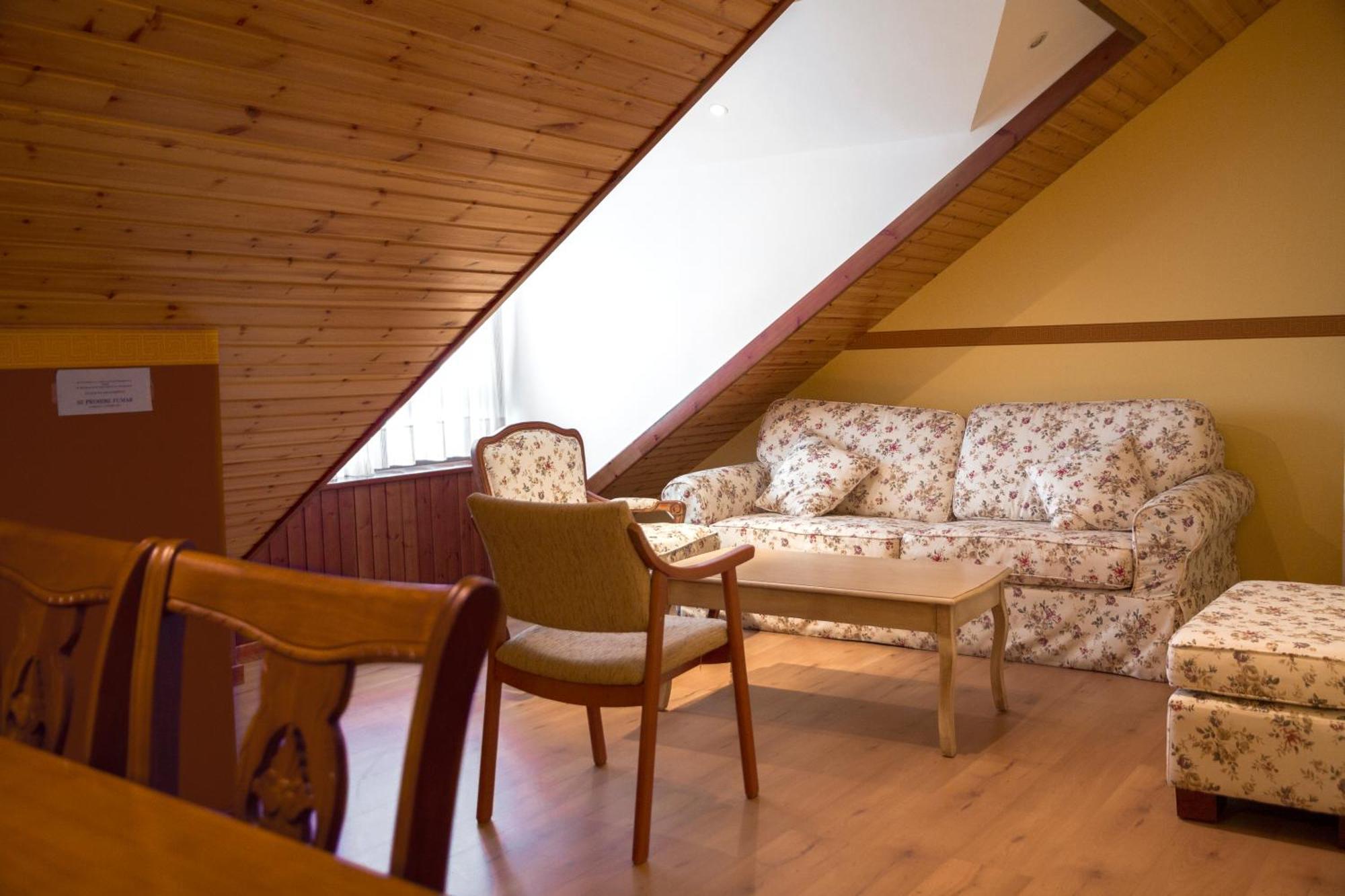Casa Rural Portal De Numancia Ll Garray エクステリア 写真